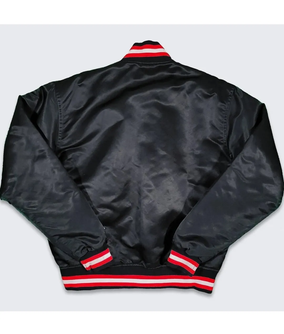 80s-chicago-bulls-bomber-jacket-1-1080x1271-1.webp