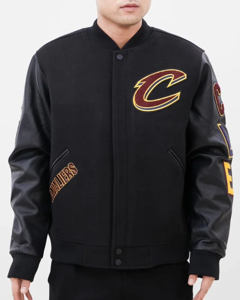 NBA Cleveland Cavaliers Classic Wool Men's Varsity Jacket